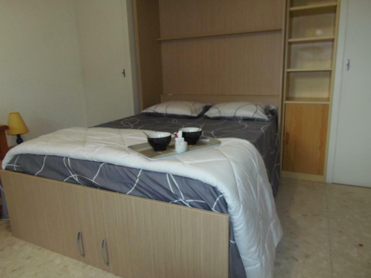 Apartament Joli Studio Calme Avec Terrasse Nicea Zewnętrze zdjęcie